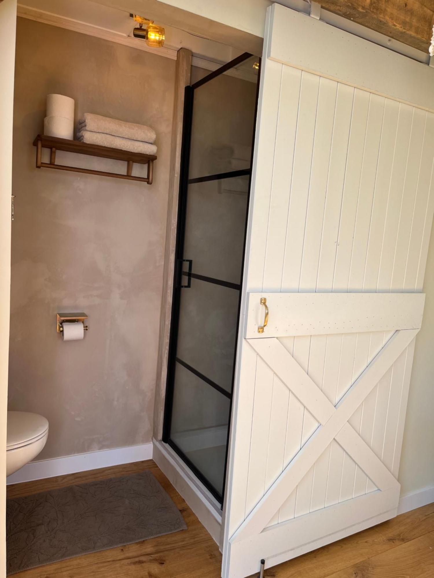 B&B De Vrijbuiter De Cocksdorp  Exteriör bild