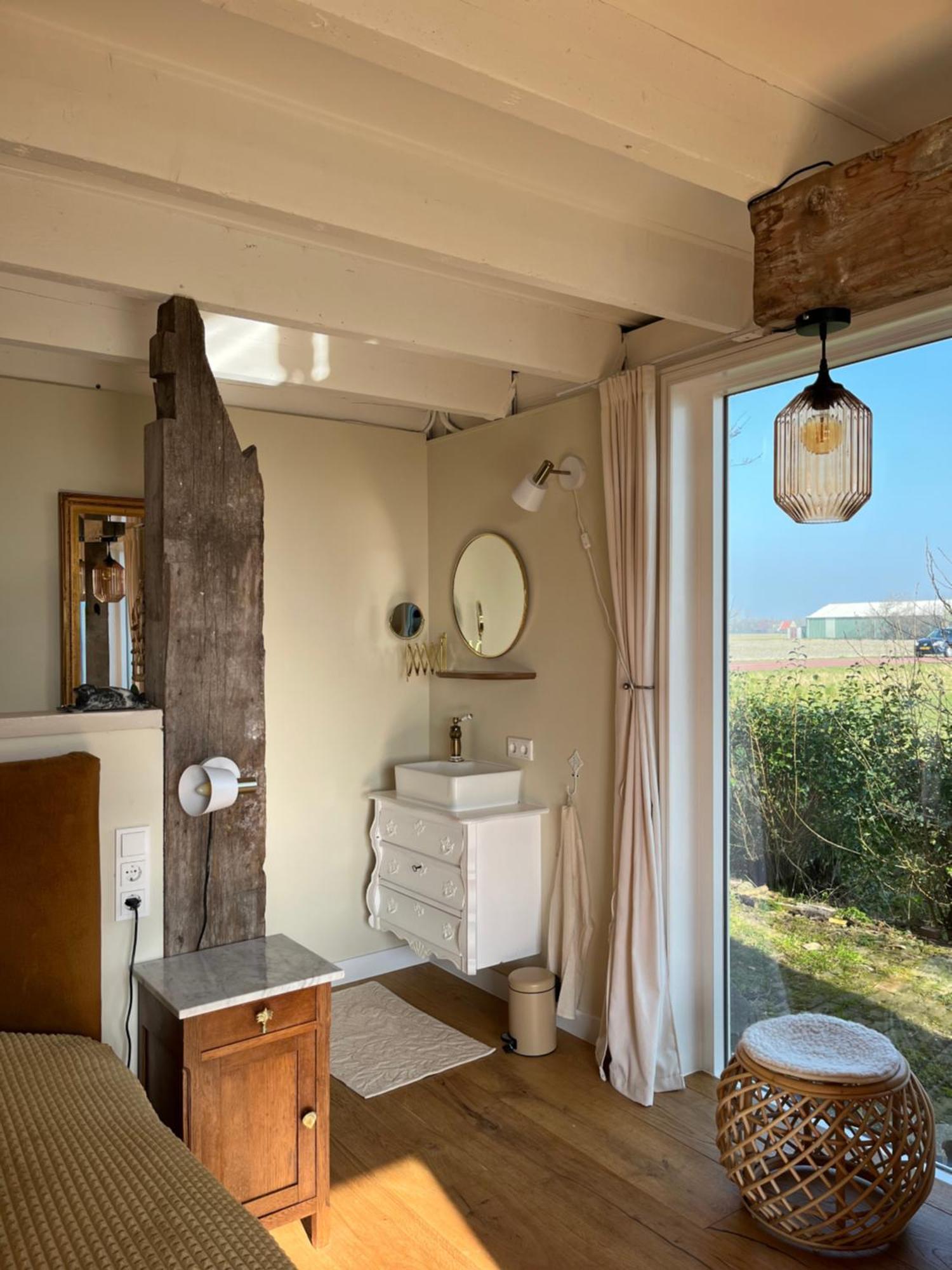 B&B De Vrijbuiter De Cocksdorp  Exteriör bild